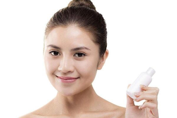 祛痘、拥有美肌，让你的肌肤更加美丽！